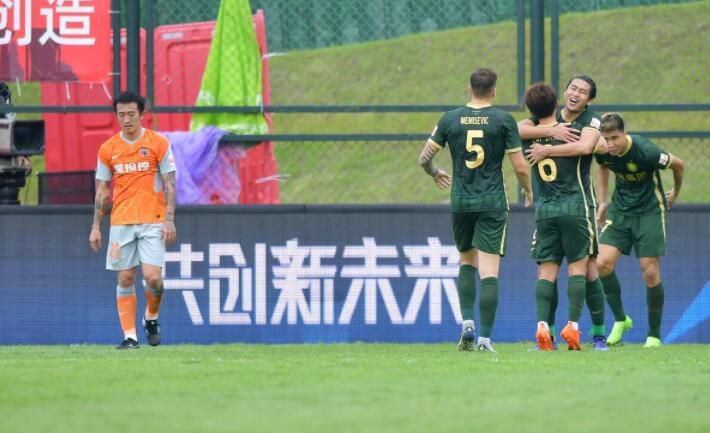 阿森纳也欣赏奥斯梅恩、塞斯科、伊万-弗格森等人，但他们不会很快加盟枪手。